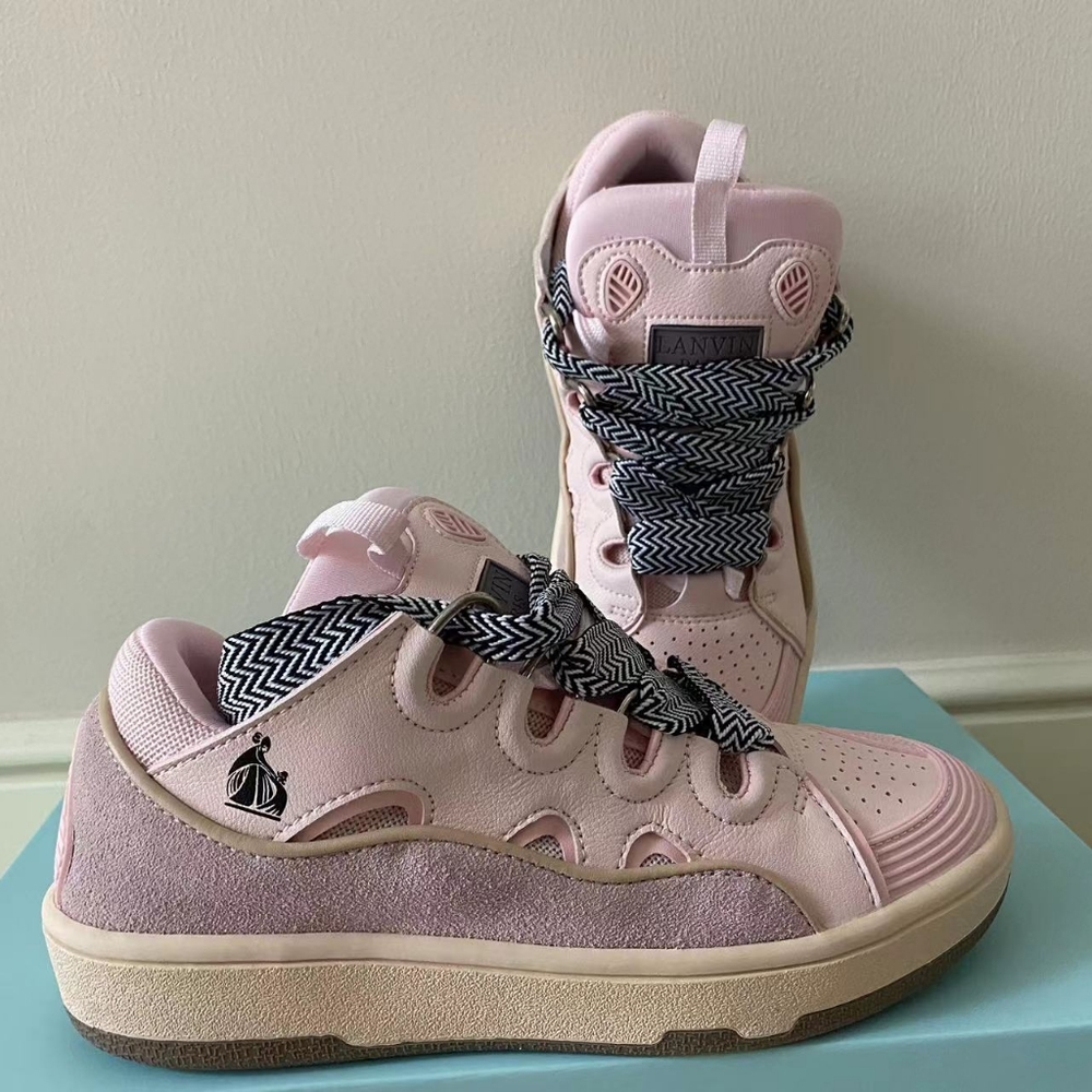 NWT LANVIN CURB SNEAKERS - Picture 1 of 3
